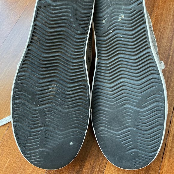 Nike SB Sz 6.5 Gray Suede Sneaker - Picture 6 of 9